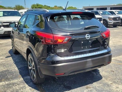 2017 Nissan Rogue Sport SL