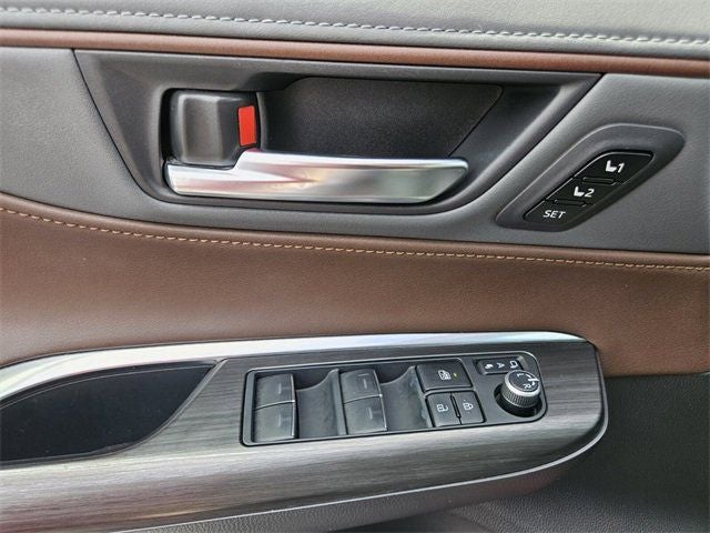 2022 Toyota Venza XLE