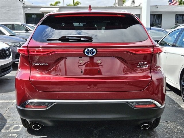 2022 Toyota Venza XLE