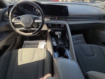 2023 Hyundai Elantra SEL