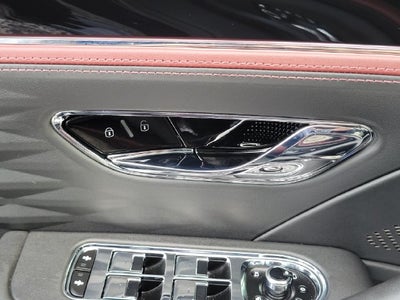 2023 Bentley Flying Spur Mulliner W12