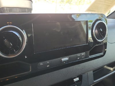 2025 Mercedes-Benz Sprinter 2500 Passenger 144 WB