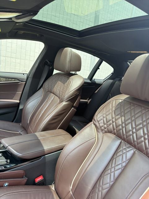 2023 BMW 5 Series M550i xDrive
