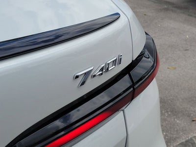 2024 BMW 7 Series 740i