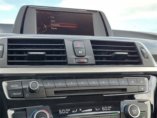 2017 BMW 3 Series 320i