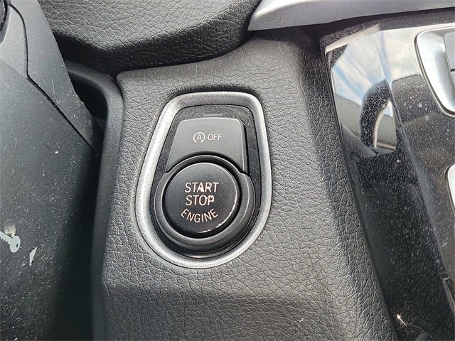 2017 BMW 3 Series 320i