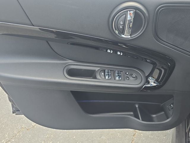 2022 MINI John Cooper Works Countryman Base