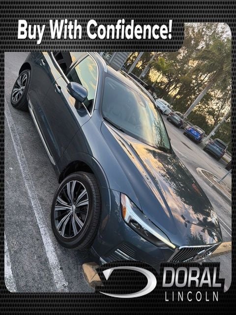2022 Volvo XC60 B6 Inscription