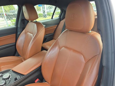 2019 Alfa Romeo Giulia Base