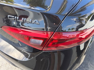 2020 Alfa Romeo Giulia Base